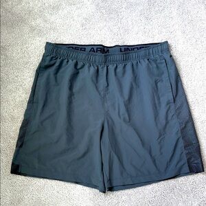 Under Armour Men’s Gray Lightweight Training Workout Shorts XXL